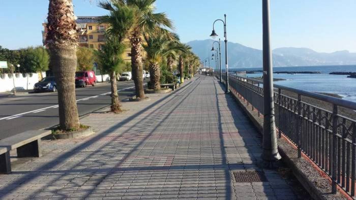 Thomas Sea View Torre del Greco Exterior foto